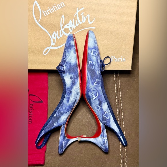 Christian Louboutin Denim Sling Pumps Kitten Heels LIKE NEW - Picture 3 of 10